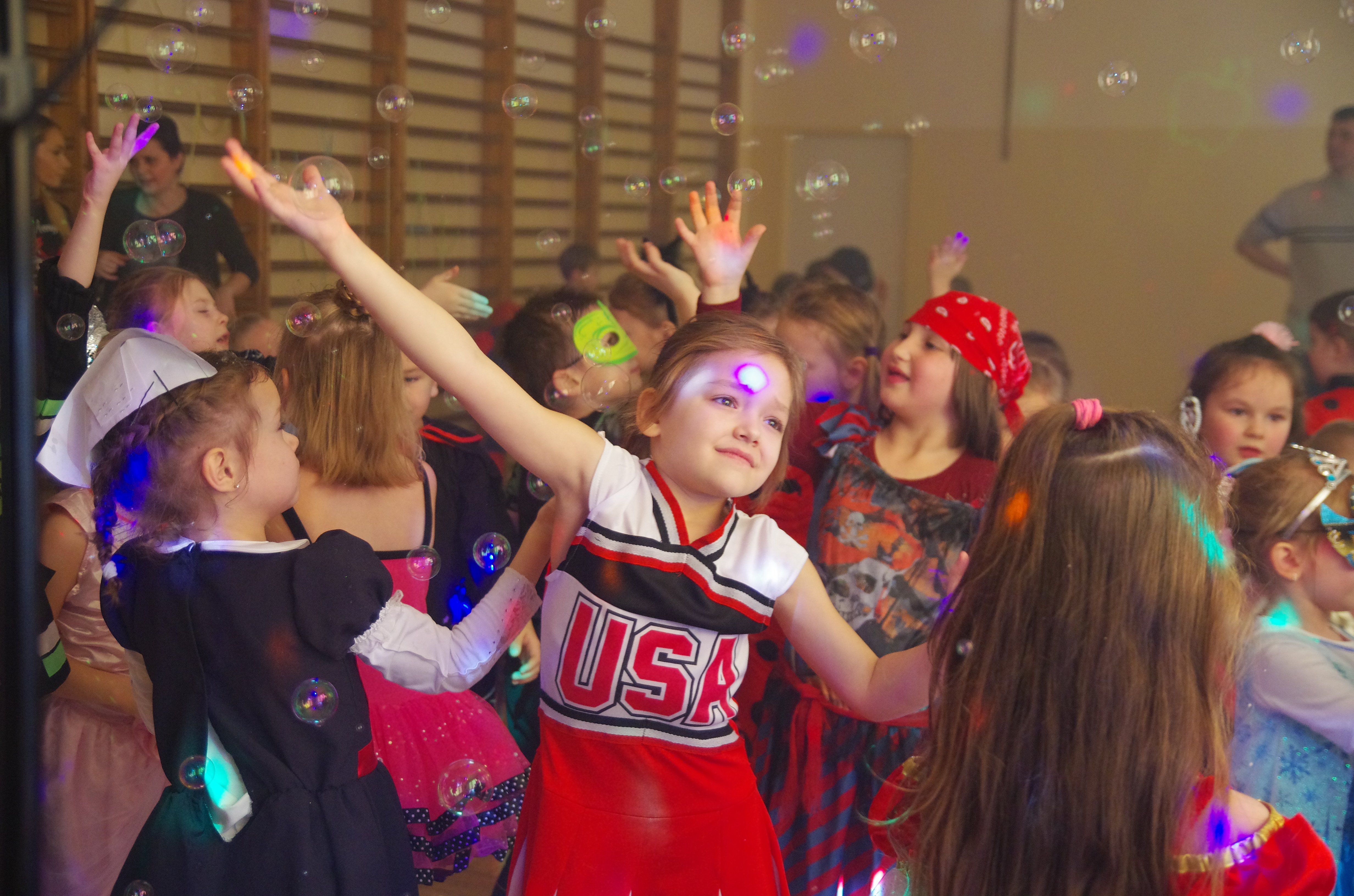 animator zabaw dla dzieci na karnawale w Jarosławiu