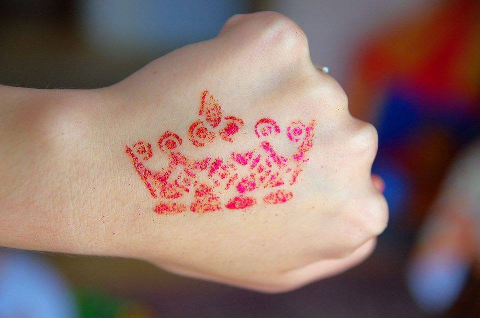 tatuarze brkatowe dla dzieci